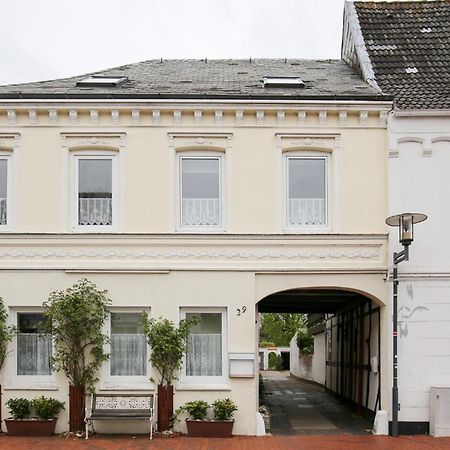 Apartmenthaus Toenning Kleine Kajuete Buitenkant foto