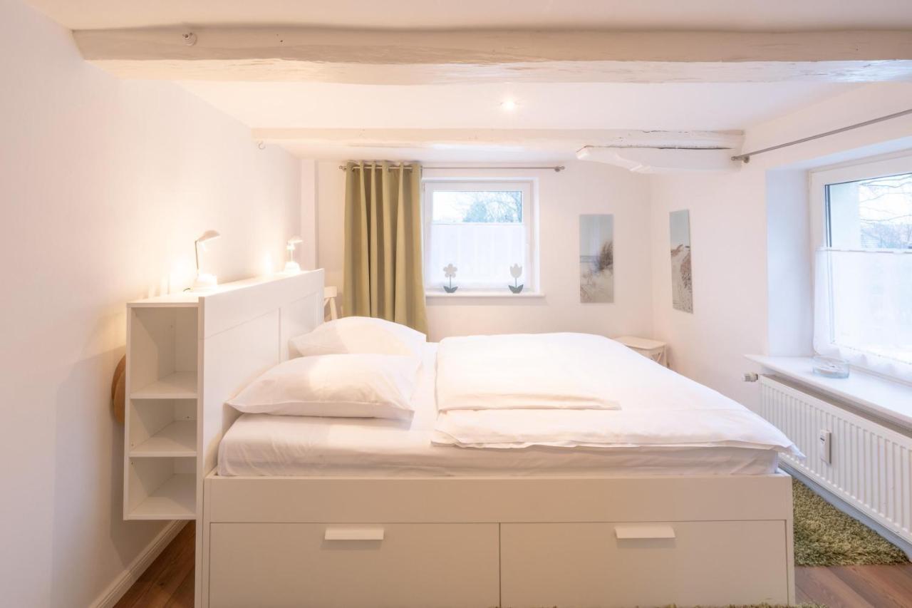 Apartmenthaus Toenning Kleine Kajuete Buitenkant foto